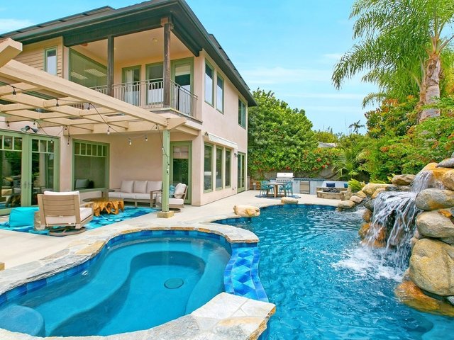 Photo of Listing #180034056